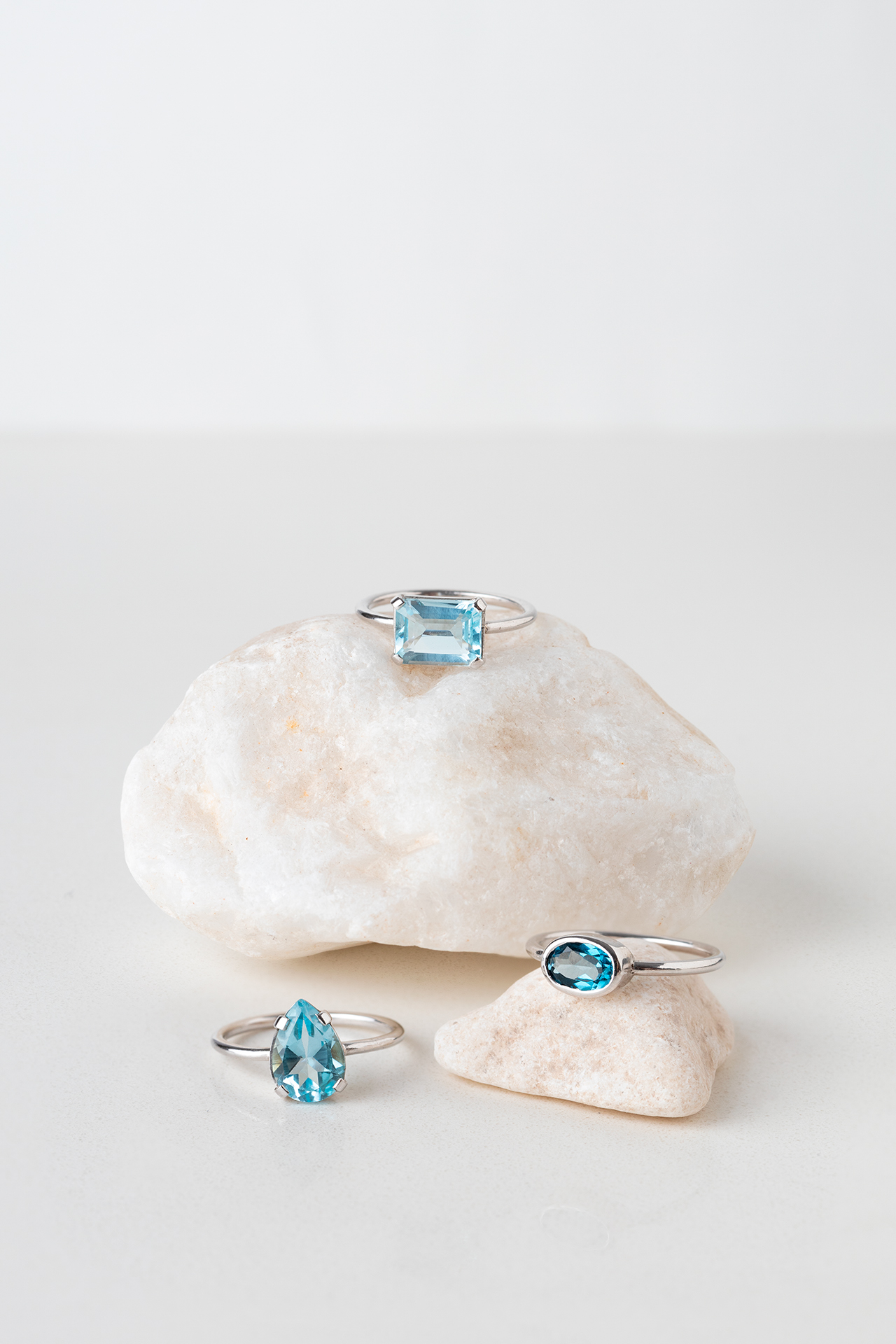 Anel stone oval | topázio london