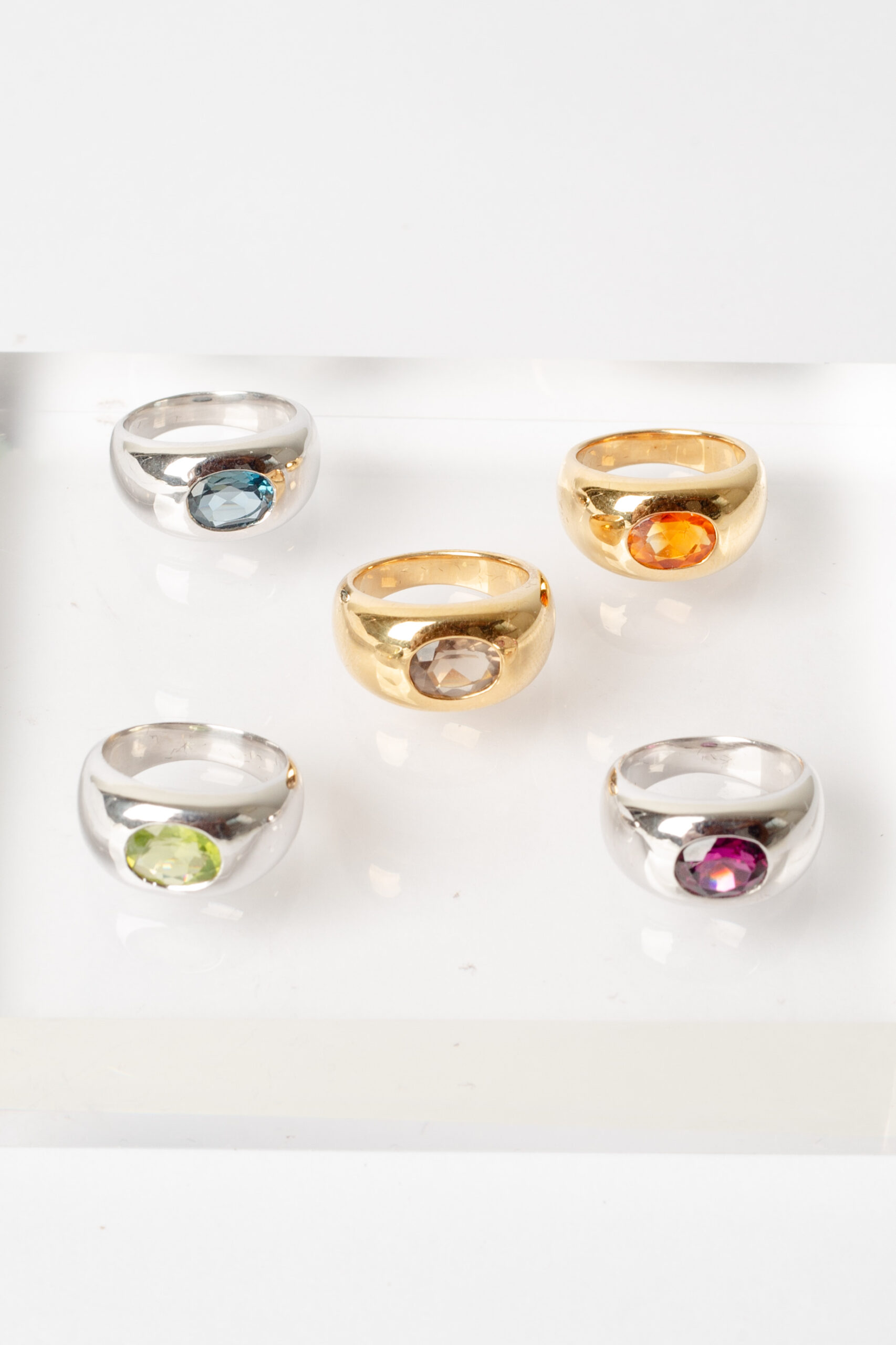 Anel Dedinho Aurora | peridoto